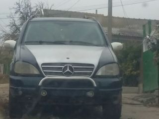 Mercedes ML Class foto 10