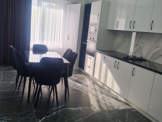 Apartament cu 2 camere, 68 m², Centru, Cahul foto 4