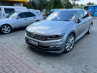 Volkswagen Passat foto 2