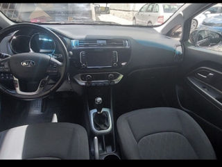 KIA Rio foto 6