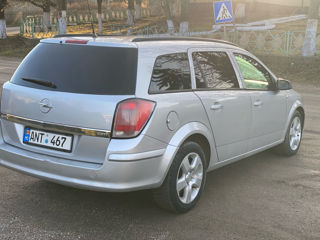 Opel Astra foto 4