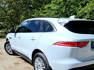 Jaguar F-PACE foto 5