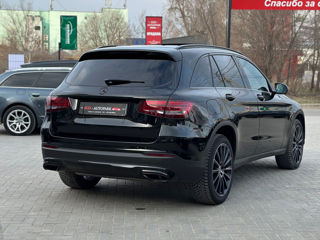 Mercedes GLC foto 4