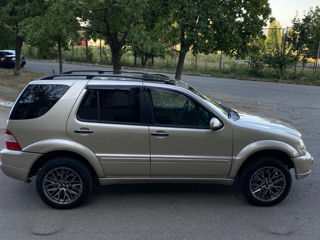 Mercedes M-Class foto 4