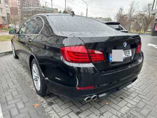 BMW 5 Series foto 9