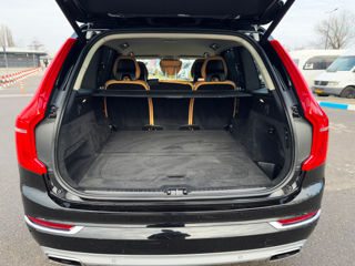 Volvo XC90 foto 14