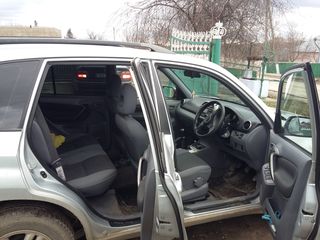 Toyota Rav 4 foto 5