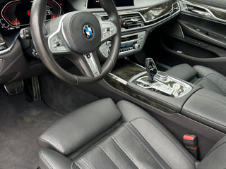 BMW 7 Series foto 6