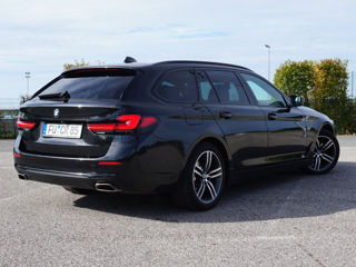 BMW 5 Series foto 3