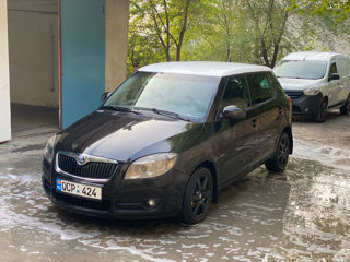 Skoda Fabia foto 2