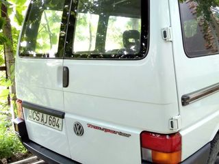 Volkswagen Transporter foto 2