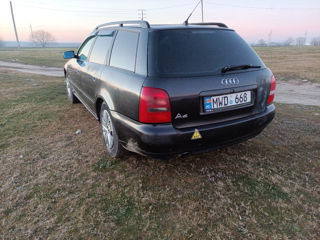 Audi A4 foto 4