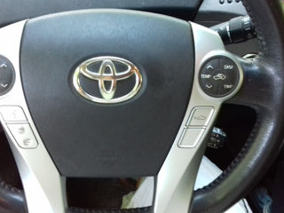 Toyota Prius foto 4