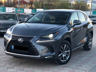 Lexus NX Series foto 1