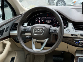 Audi Q7 foto 8