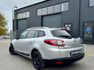 Renault Megane foto 3