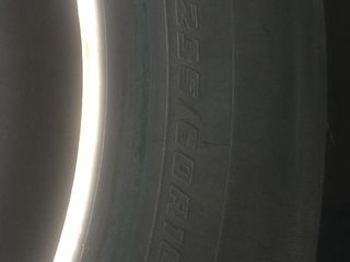 235/60R18 Yokohama 85% urgent foto 5