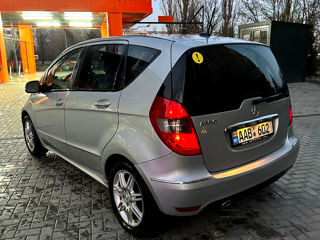 Mercedes A-Class foto 5