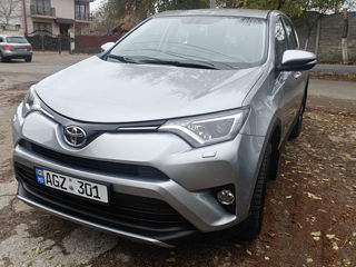 Toyota Rav 4 foto 4