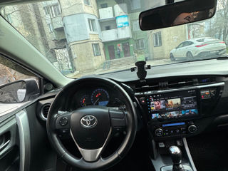 Toyota Auris foto 6