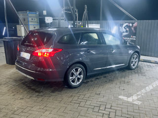 Ford Focus foto 2