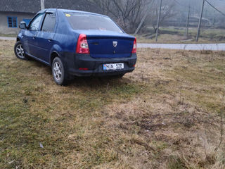 Dacia Logan foto 2