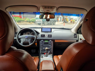 Volvo XC90 фото 7