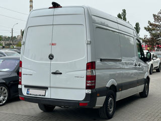 Mercedes Sprinter 516 CDI foto 3