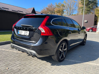 Volvo V60 foto 4