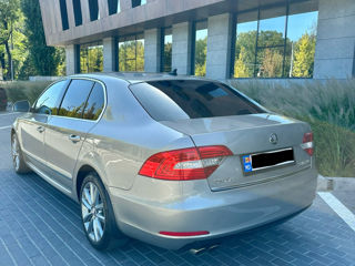 Skoda Superb foto 5