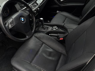 BMW 5 Series foto 8