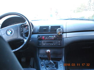 BMW 3 Series foto 6