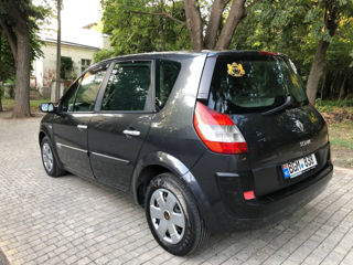 Renault Scenic foto 5