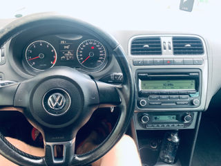 Volkswagen Polo foto 9