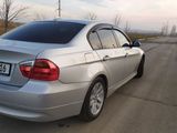 BMW 3 Series foto 7