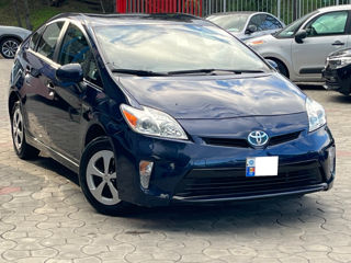 Toyota Prius foto 1