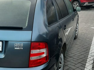 Skoda Fabia foto 3