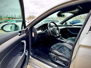 Volkswagen Passat foto 7