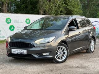 Ford Focus foto 1