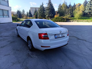 Skoda Octavia foto 3