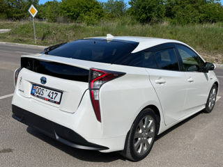 Toyota Prius foto 3