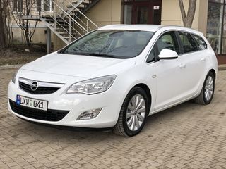 Opel Astra foto 2