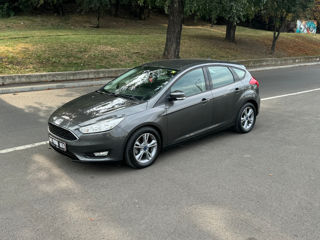 Ford Focus foto 1