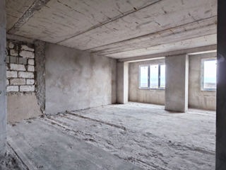 Apartament cu 3 camere, 87 m², Centru, Drochia foto 2