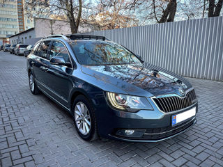 Skoda Superb foto 6