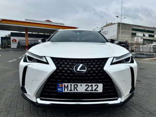 Lexus UX foto 3