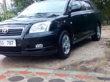 Toyota Avensis foto 5