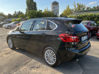 BMW 2 Series Active Tourer foto 1