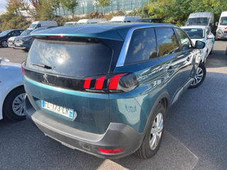 Peugeot 5008 foto 2