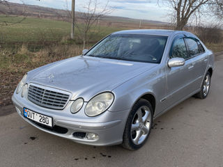 Mercedes E-Class